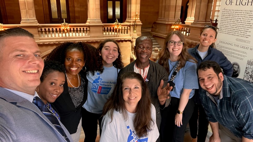 ACS CAN Volunteers at the state capital
