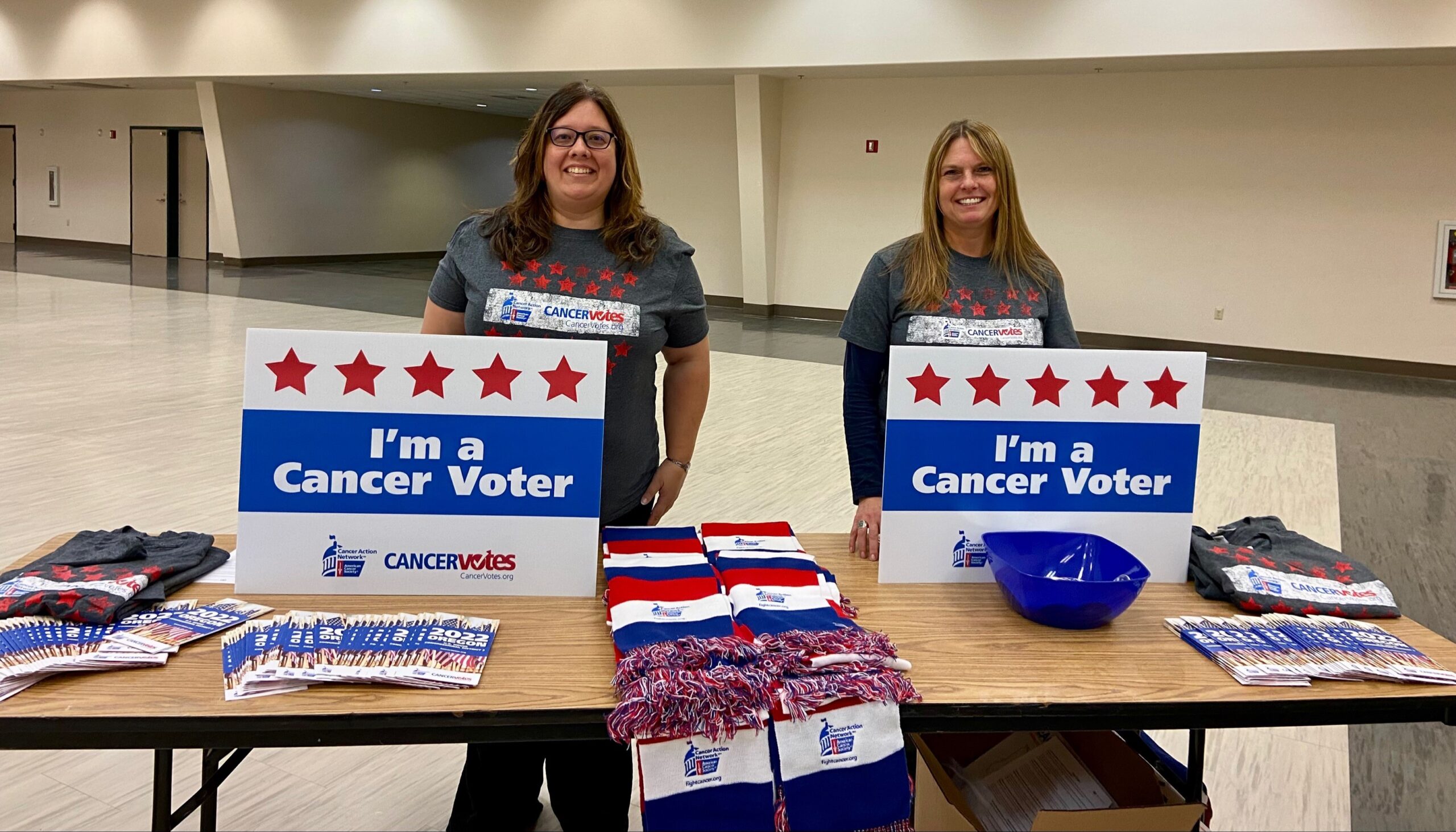 ACS CAN volunteers tabling at Cancer Vote event