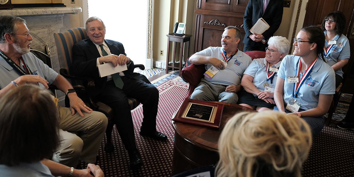 Dick Durbin and ACS CAN Volunteers