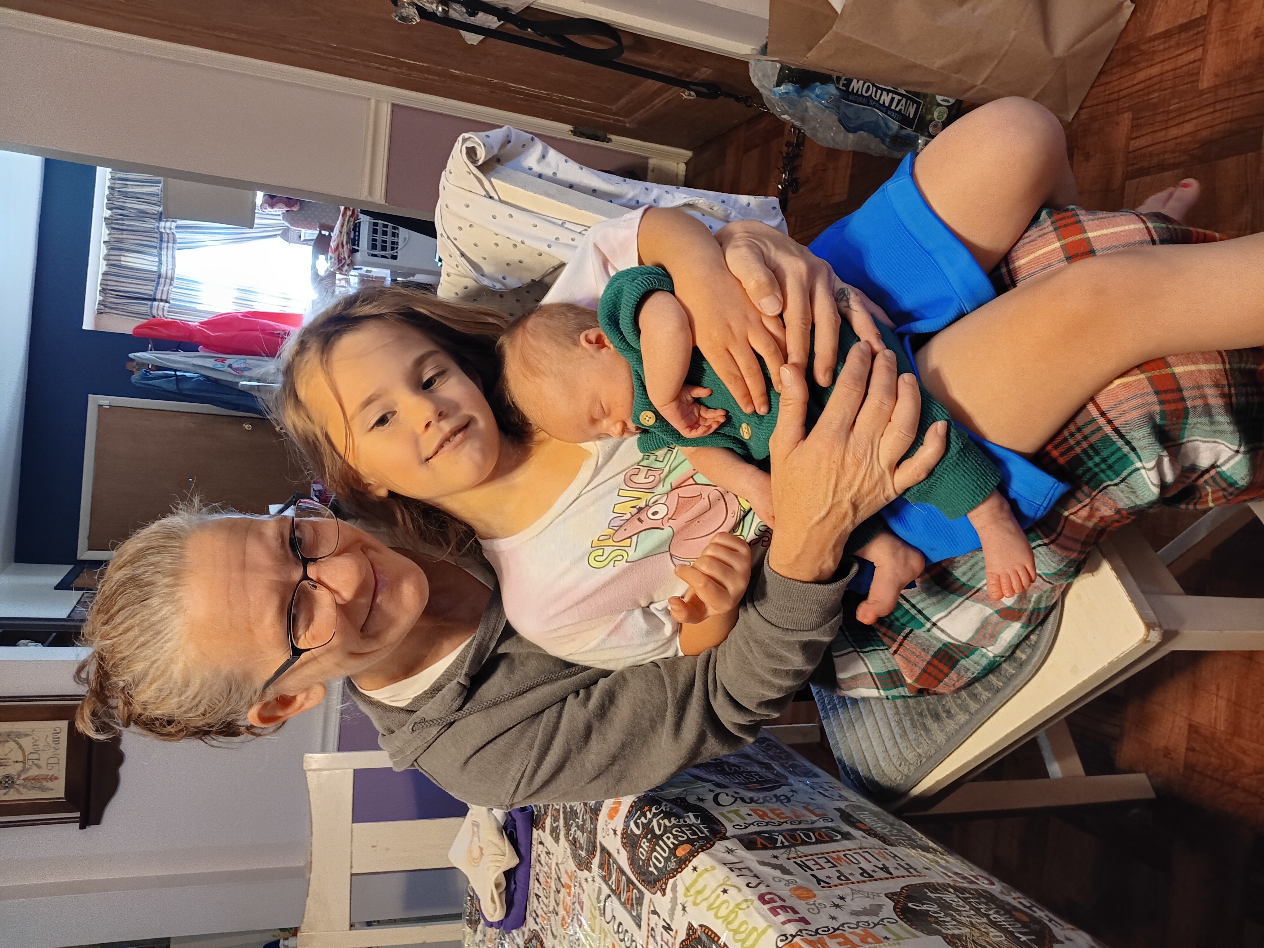 Volunteer Ali with her grandchildren