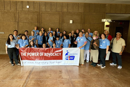 Hawaii Volunteers Pose for Photo During Cancer Action Day 