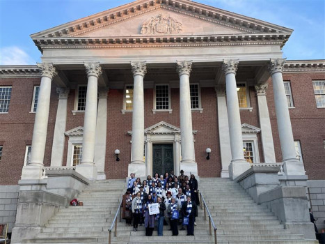 ACS CAN Maryland Volunteer Team at the State Capitol