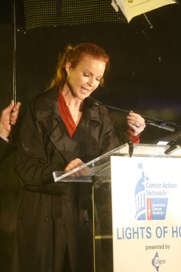 Marcia Cross speaking at the 2015 Lights of Hope ceremony. 