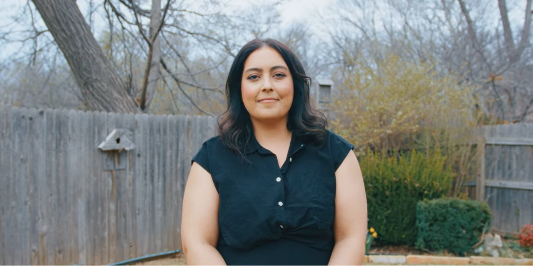 Shagah video still soft smile