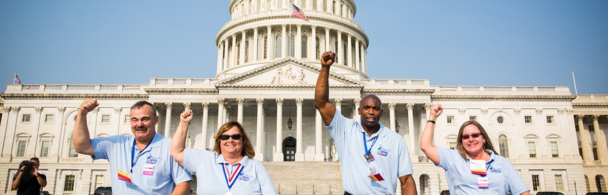 Picture of Volunteers at the U.S. Capital