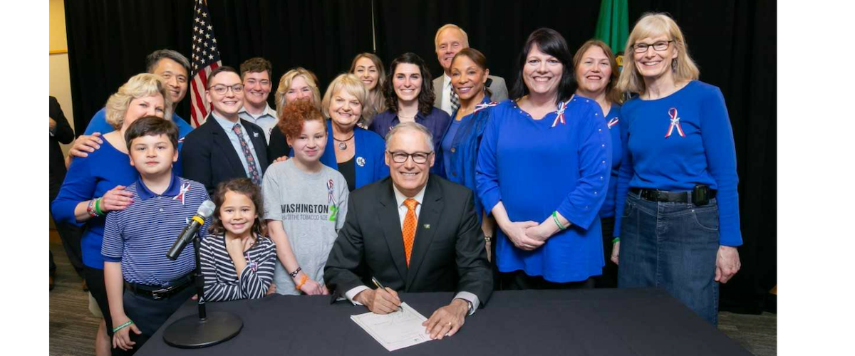 WA ACS CAN Volunteers at T-21 Bill signing 